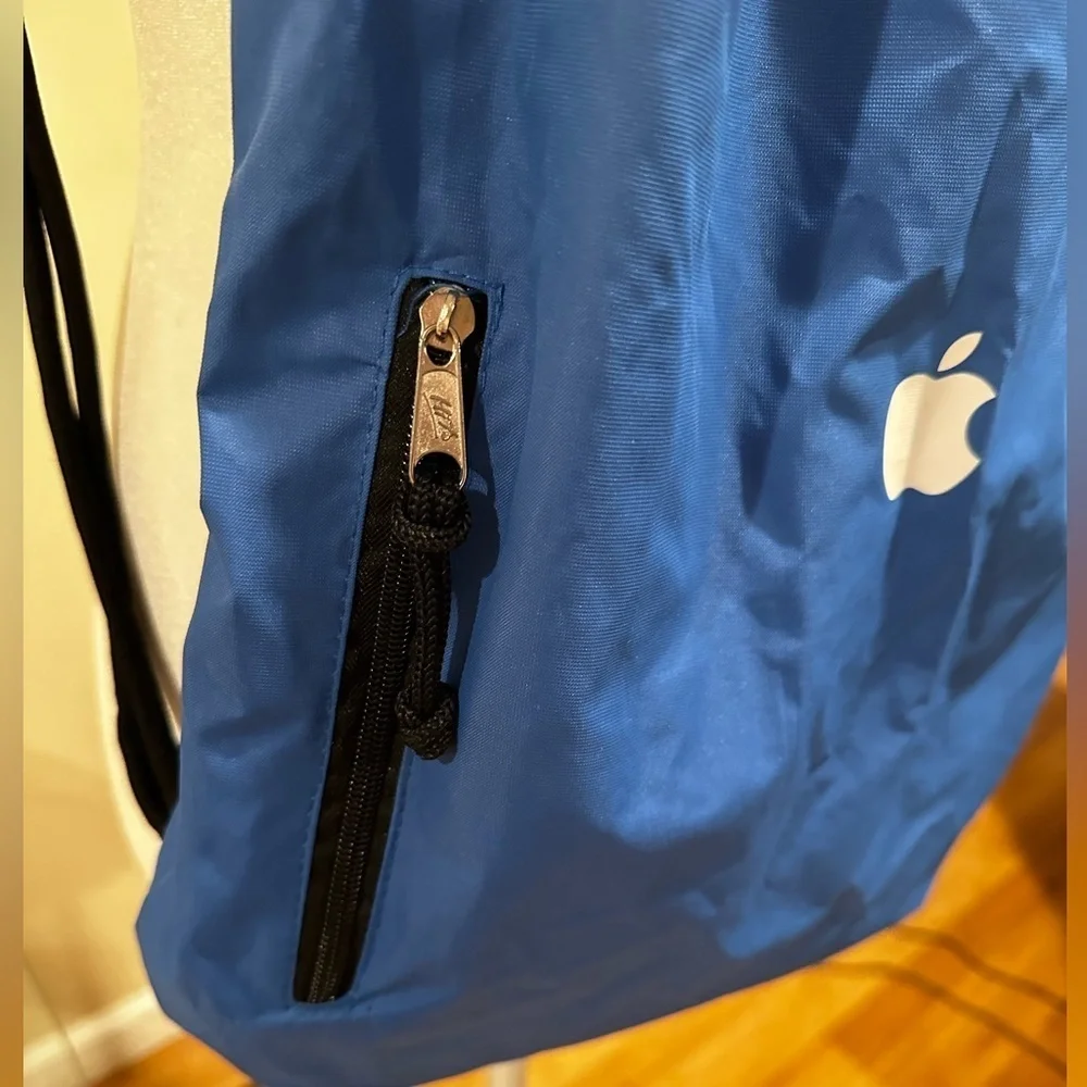 APPLE UNISEX DRAWSTRING BLUE BACKPACK TECH PREPPY BAG